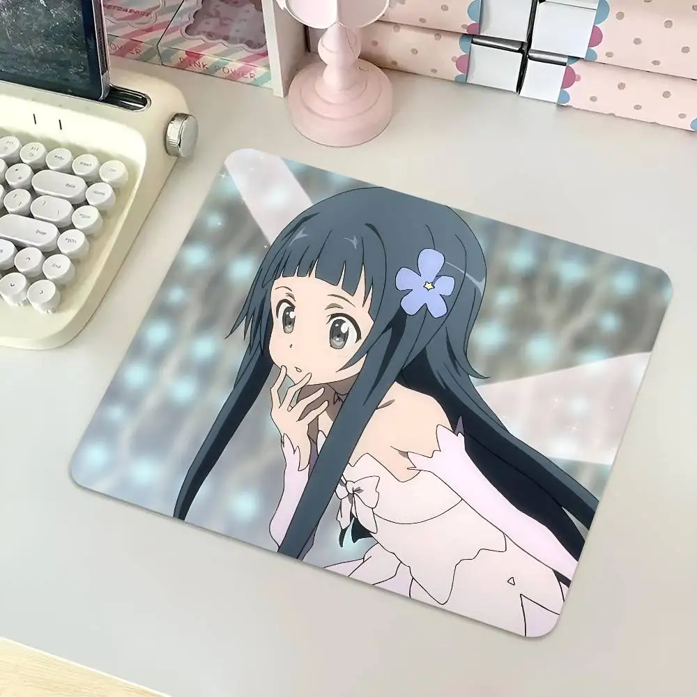 Yui Sword Art Online Mousepad Small LockEdge Mouse Pad For Gamers Computer Desk Pad Rectangular Anti-slip Rubber