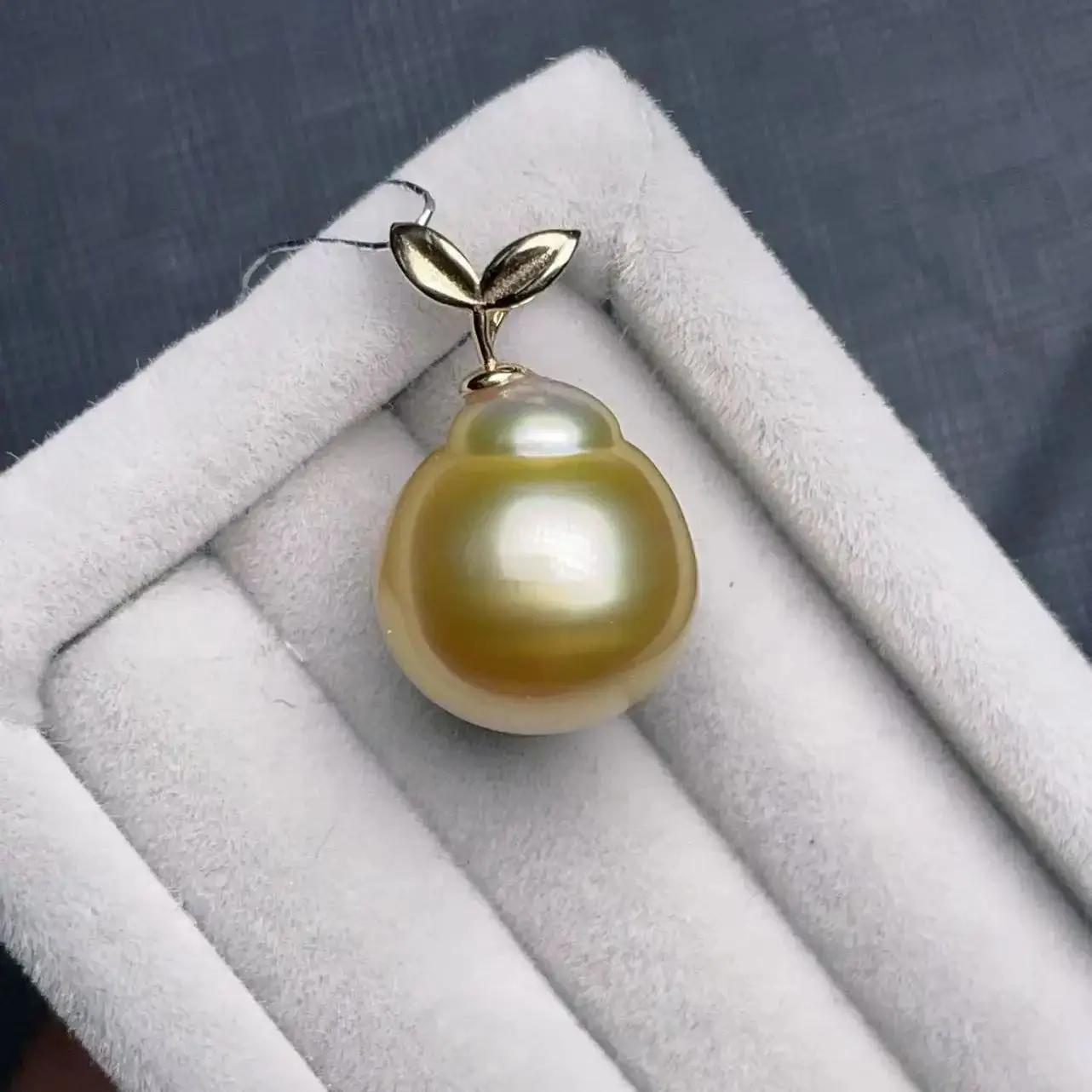 

Solid Yellow 18K Gold Natural Salt Water Sea Gold Pearl Pendants for Women Fine Jewelry Holiday's Presents