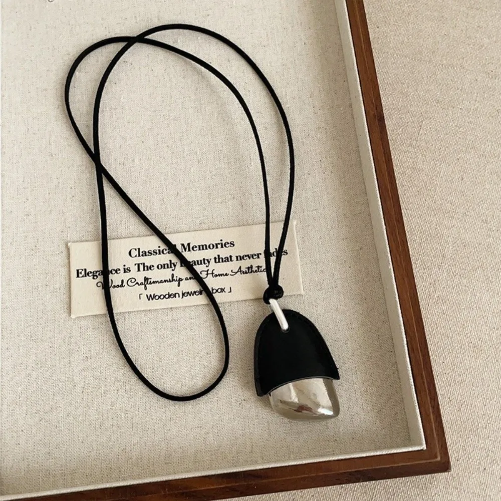Metallic Pinecone Pendant Pinecone Pendant Black Light Grey Adjustable Rope Chain Rope Chain Chokers PU Leather