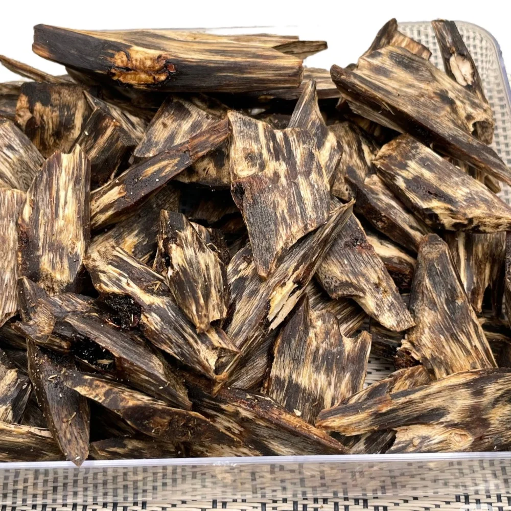 

Pure Rich Oud Scent Perfect Charcoal Heating Long-Lasting Fragrance Ideal Majlis Prayer & Gatherings 100% Cultivated Agarwood5g