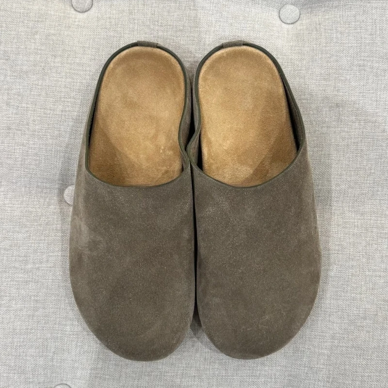 

Женские сабо из воловьей кожи на осенью 2025 года. Одиночный туфли на полупятке для женщин. Женские туфли на плоской подошве с отрывкой толстой подошвой.