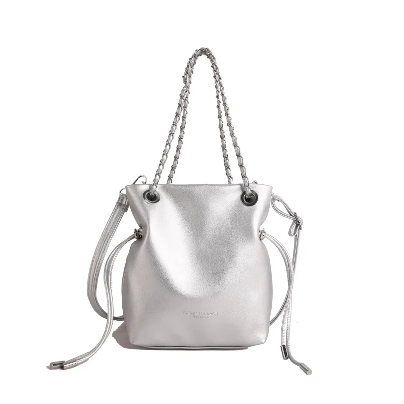 

Elegant Minimalist Leather Diaper Bag For Women Designer Crossbody Bag Vintage Chic Stylish Letter Logo