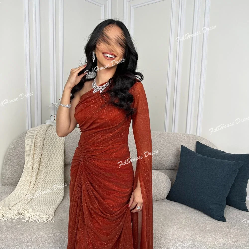 فستان سهرة لامع بطيات بكتف واحد مصنوع حسب الطلب، فستان زفاف طويل مثير بدون ظهر مع محكمة فساتين سهرة