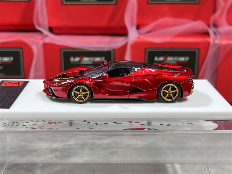 DMH 1:64 LaFer Yellow Dragon Red Customized version Model Car