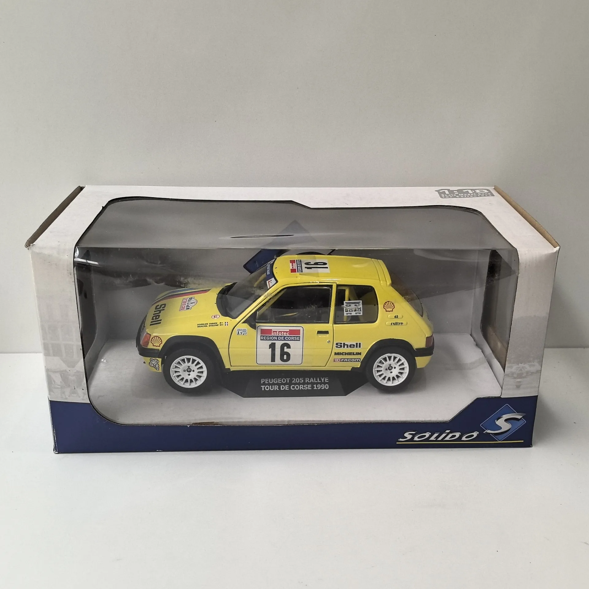 

Литой под давлением SOLIDO масштаб 1/18 PEUGEOT 205 # 16, 1990 г., модель автомобиля из сплава Peugeot Racing, коллекционная игрушка, подарок, сувенир, украшение для дисплея