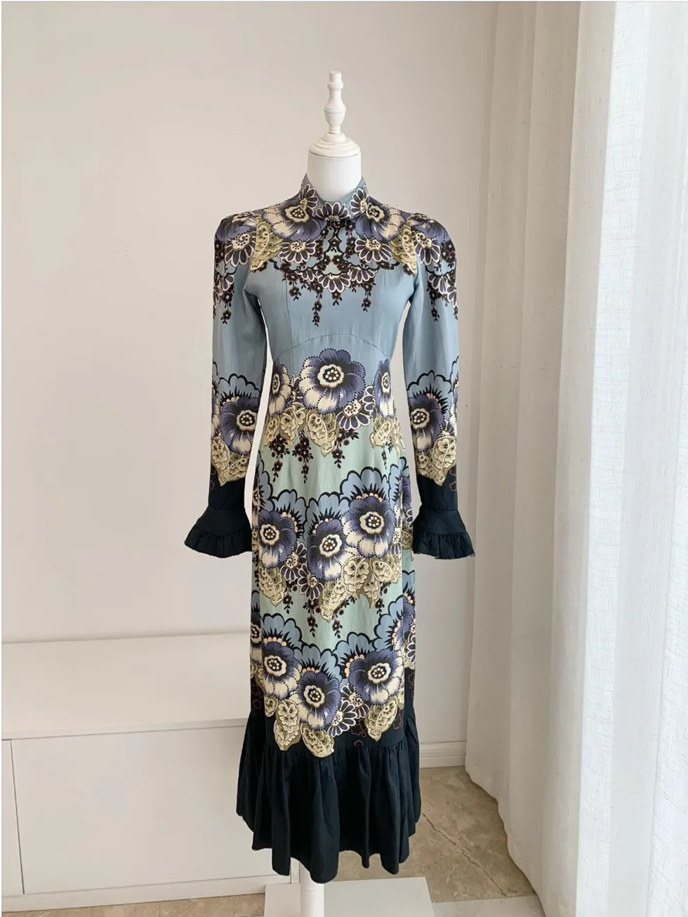 เดรสยาวทรงหางปลา คอตั้ง ลายดอกไม้ ผ้าลินิน สำหรับผู้หญิง