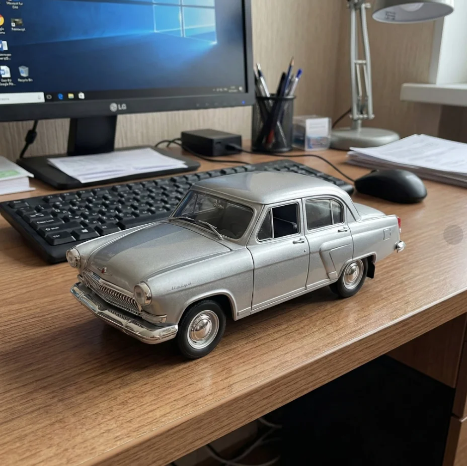 Modèle de voiture miniature en métal allié Volga GAZ-21 à l'échelle 1:43, modèle de voiture miniature, décoration de bureau, cadeaux, collection, cadeaux de loisir, véhicule classique, garçons