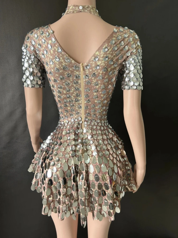 فستان نسائي فضي مثير للنوادي الليلية يوتار لامع جميل ترتر زي صغير للاحتفال بحجر الراين تنورة بار لأعياد الميلاد #4