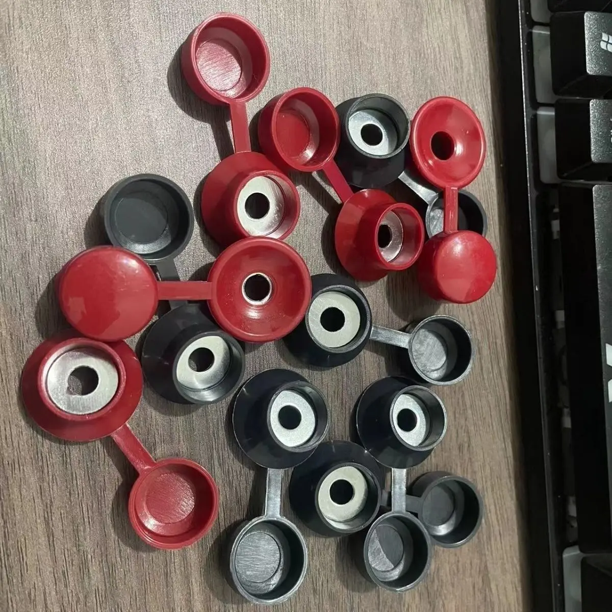 

Resin Tile Accessories Waterproof Cap Soft Rubber Waterproof Cap Wine Cup Type Waterproof Cap Outdoor Screw Rust Proof Cap
