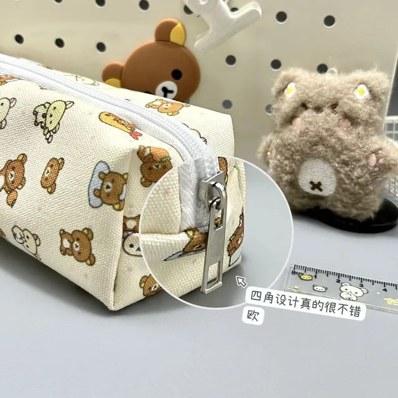 Rilakkuma Borsa per penne di grande capacità Simpatico cartone animato Anime Cancelleria per studenti Regalo di forniture per l'apprendimento ad alta aspetto