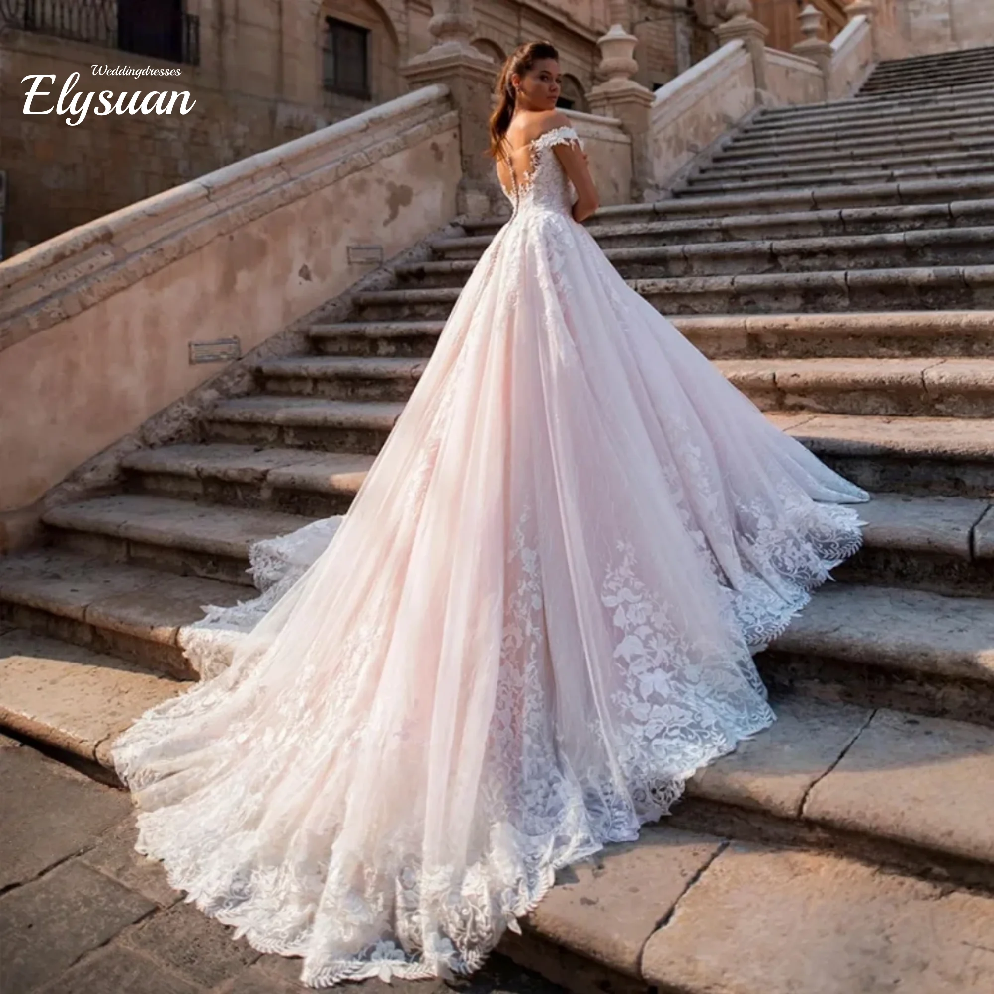 ชุดแต่งงานสุดหรูแบบสั่งตัดสำหรับผู้หญิง สไตล์เจ้าหญิง แบบเปิดไหล่ ประดับลูกไม้ คอวี พร้อมชายกระโปรงยาว