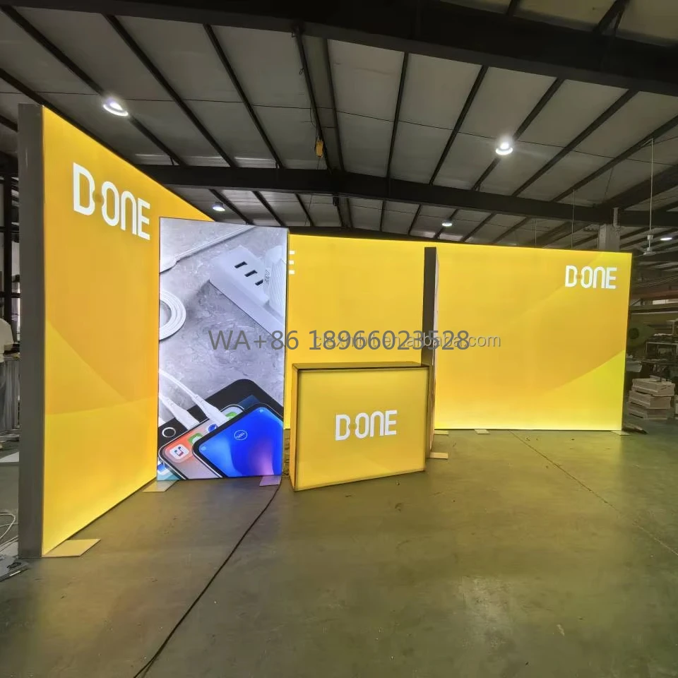 Customized Trade Sh… - image