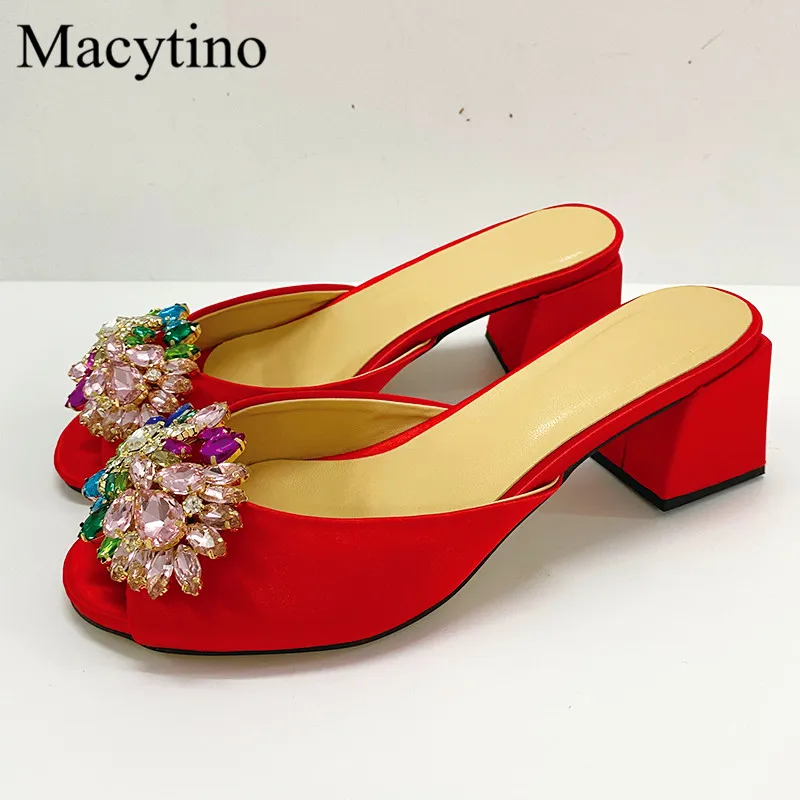 Gem Decoration Flower Design Ladies High Heel Slippers Round Toe Chunky Heel Low Heel Slippers Fashion Party Slippers