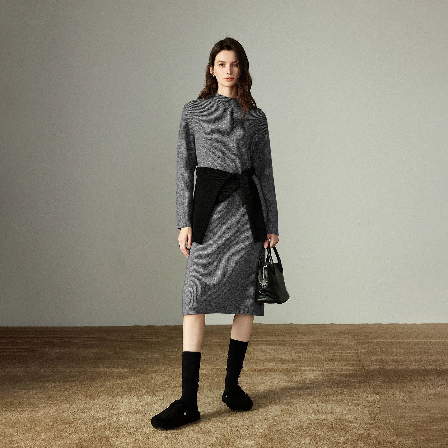 TOYOUTH فساتين نسائية محبوكة 2025 شتاء جديد صوف القطب الشمالي سميكة دافئة نصف عالية طوق فضفاض منتصف طول فساتين قطعة واحدة