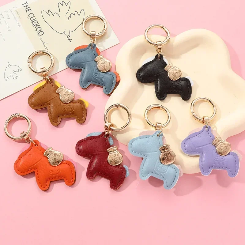 Custom Laser Logo Pony Leather Keychain Festival Gift Horse Bag Car Key Chain Holder Personalize Company Name Activity Keyring