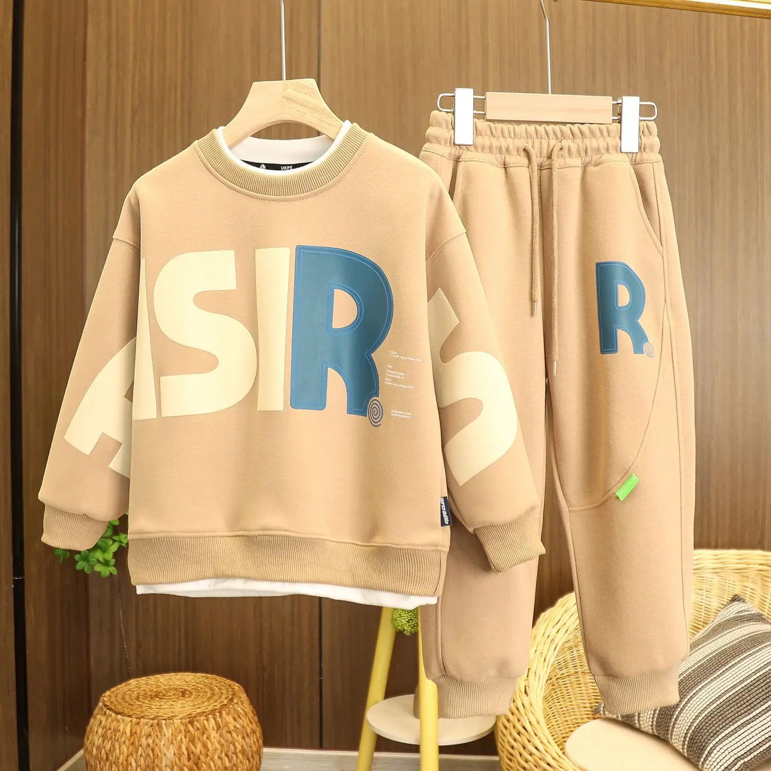 2023 New Autumn Spring Trendy 2pcs Sweaters+Pants Sports Suits 3-14 Years Kids Leisure Loose Outfits Children Clothes boy Sets