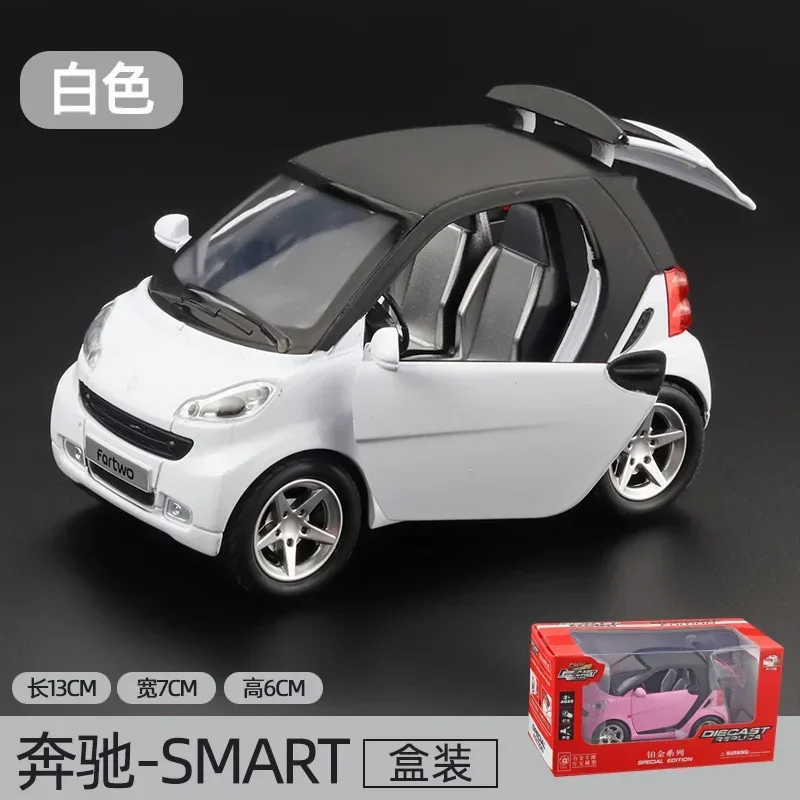 1:32 Benz SMART Cute Alloy Model Car Metal Diecast Car Simulation Sound And Light Pull Back Toy Car For kids Collection Gifts