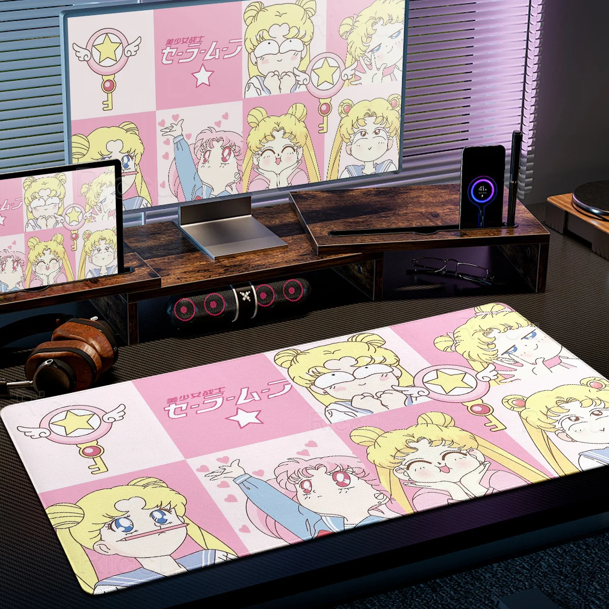 

Kawaii Sailor Moon XXL Cute Mouse Pad Pink DeskMat Pc Gamer Non-slip HD Gaming Keyboard Office Accessories Japanese Anime Carpet