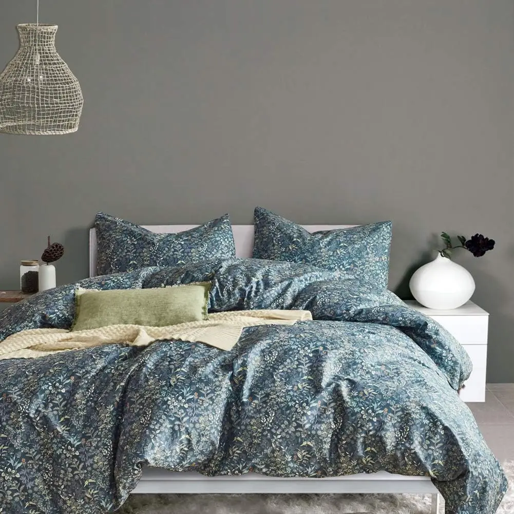 

Floral Duvet Cover Queen Size Blue Flower Pattern Garden Style Bedding Set with Zipper Closure, Soft Premium Cotton, 3 Pieces