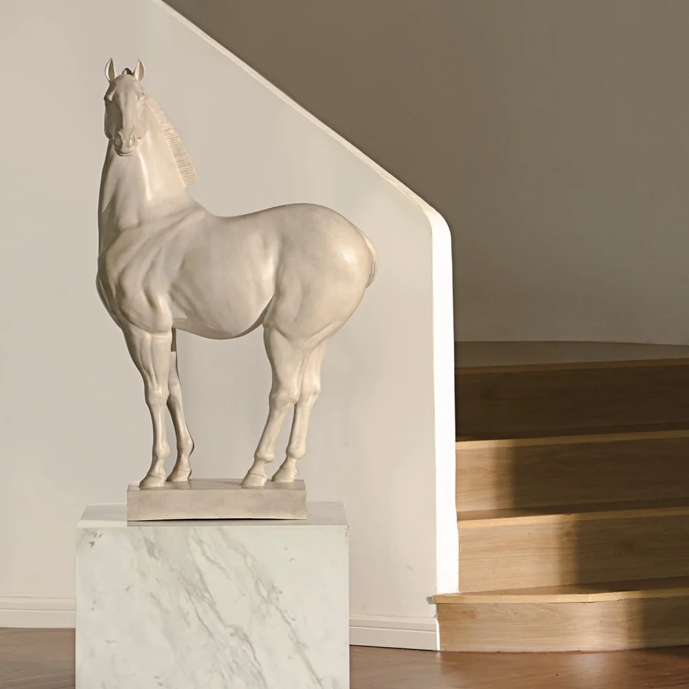 ※a Realistic Style Life Size Horse Statue Fiberglass Resin Sculpture  Indoor Home Decor Art Ornament