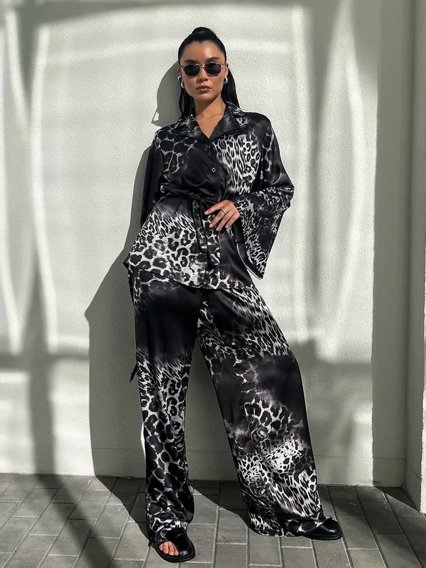 

Женский комплект для сна Marthaqiqi с принтом: сексуальный халат с V-образным вырезом, пижама с длинными рукавами, ночная рубашка на шнуровке, брюки, зимний комплект для сна для женщин