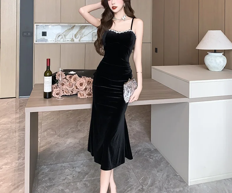 

Spring and Summer Elegant Velvet Fishtail Skirt for Women High Waist Suspended Dress with Inner Dress Long Dress for Women