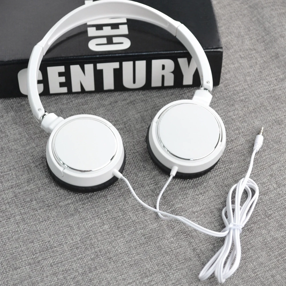 Over Ear Wired Headphones Portable Audio Bass HiFi Stereo 3.5mm Headsets Adjustable Black White Foldable Headphones Mobile Phone