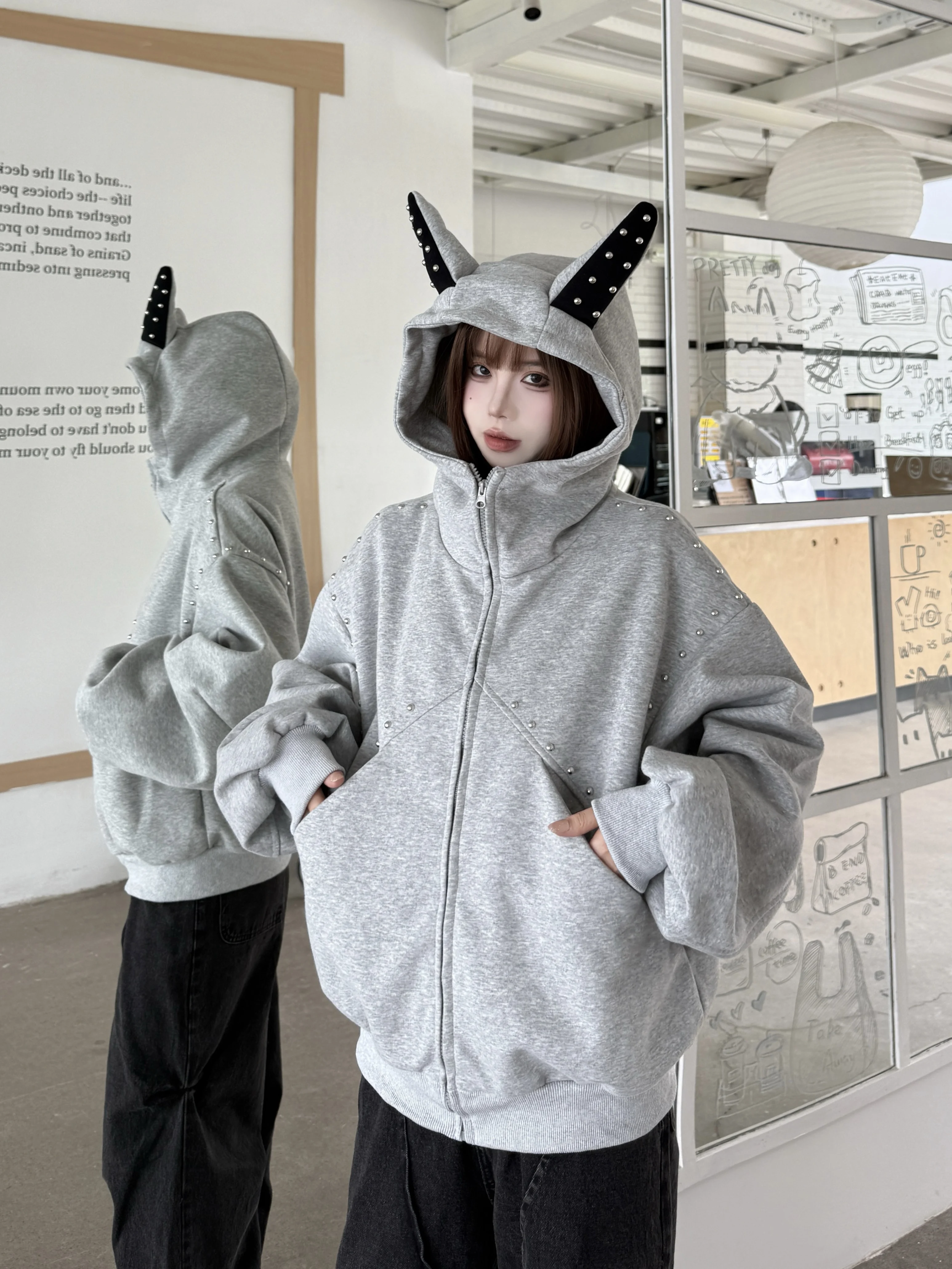 Autumn American Vintage Street Style Hoodie Coat Women's Loose Fit Rivet Designed Y2K 2000s Hoodie Jacket Casual Couple Outfit