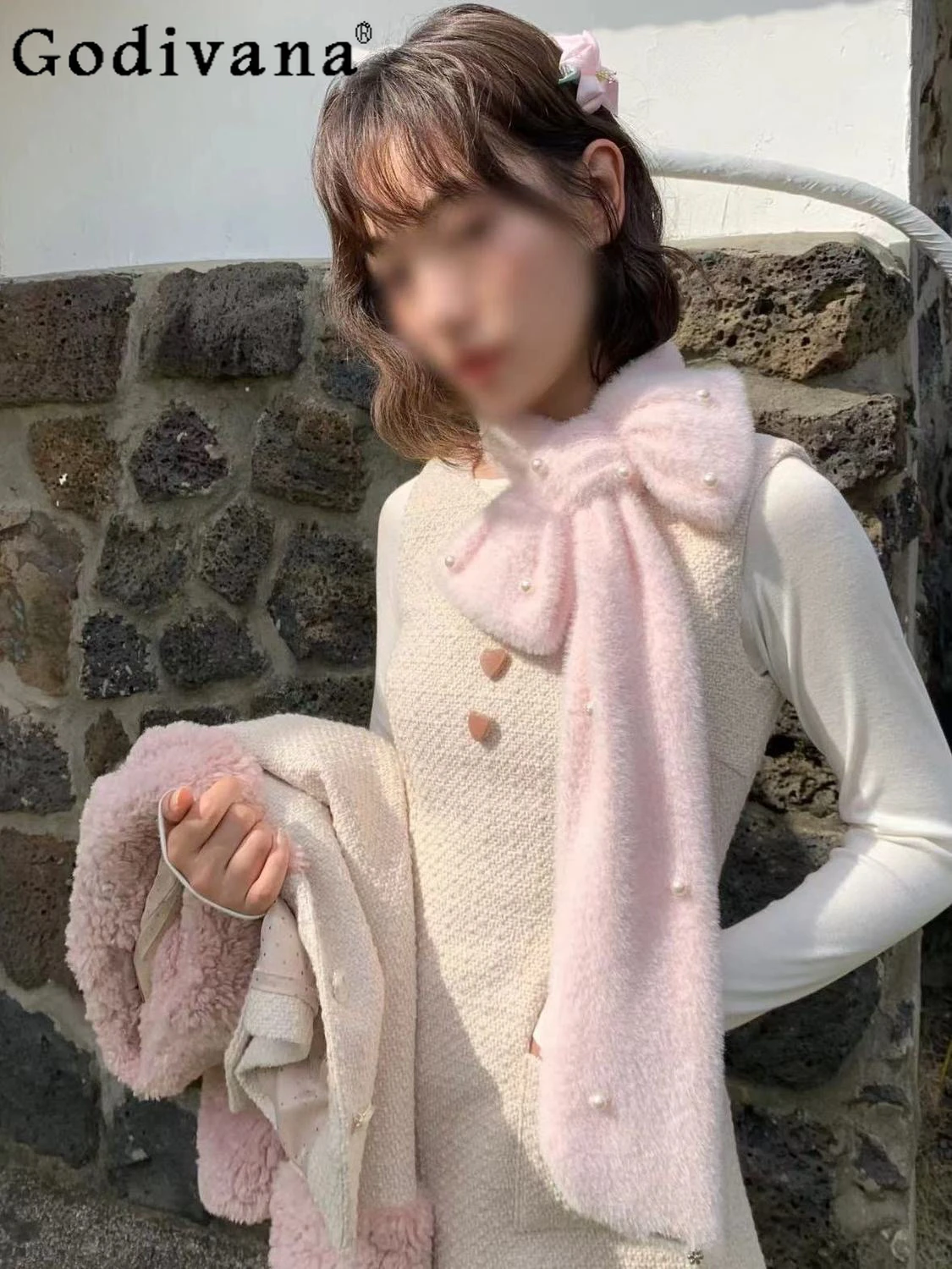 

2025 New Bowknot High-end Warm Autumn Winter Versatile Scarf Student Thickened Korean Shawl Pearl Dual-use Scarf Neck Warmer