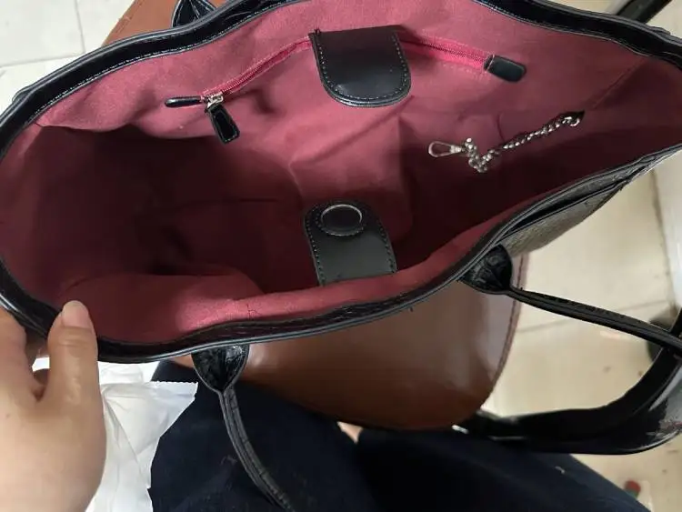 Luxuriöse Ledertasche mit Krokodilmuster, Vintage-Grüne Handtasche mit Großer Kapazität, Magnetverschluss-Clutch Elegante Alltags- und Pendler-Geldbörse – Detail 5