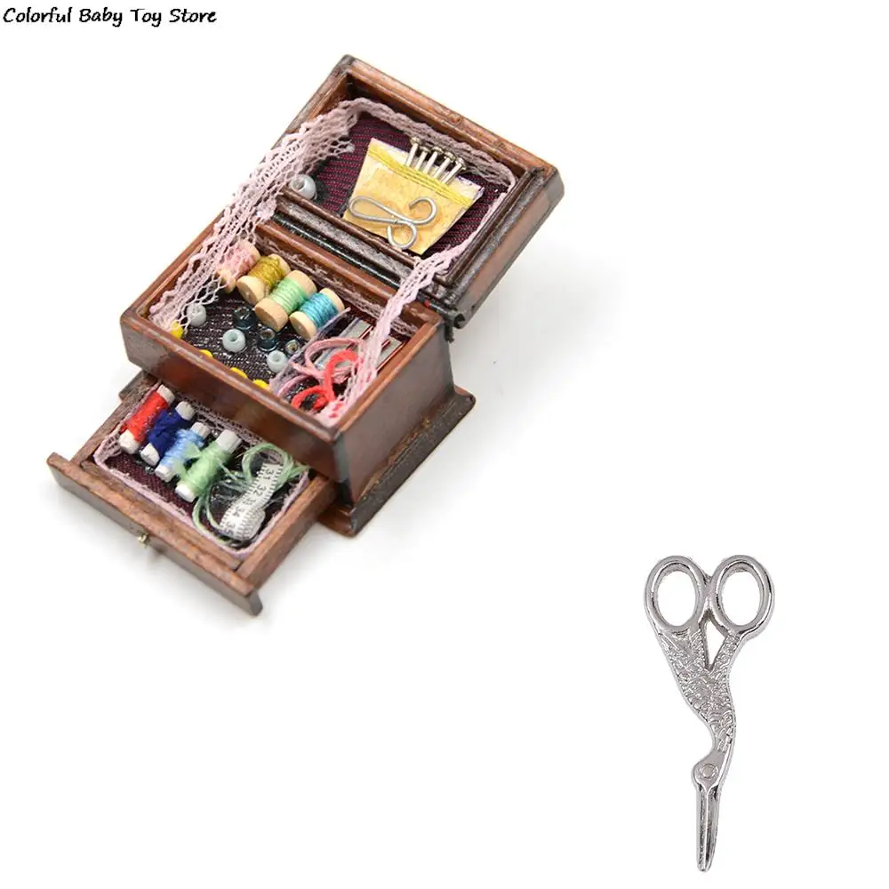 Cute 1pcs 1:12 Vintage Sewing Needlework Needle Scissors Kit Box Dollhouse Miniature Decor Kids Gift For Doll Accessories