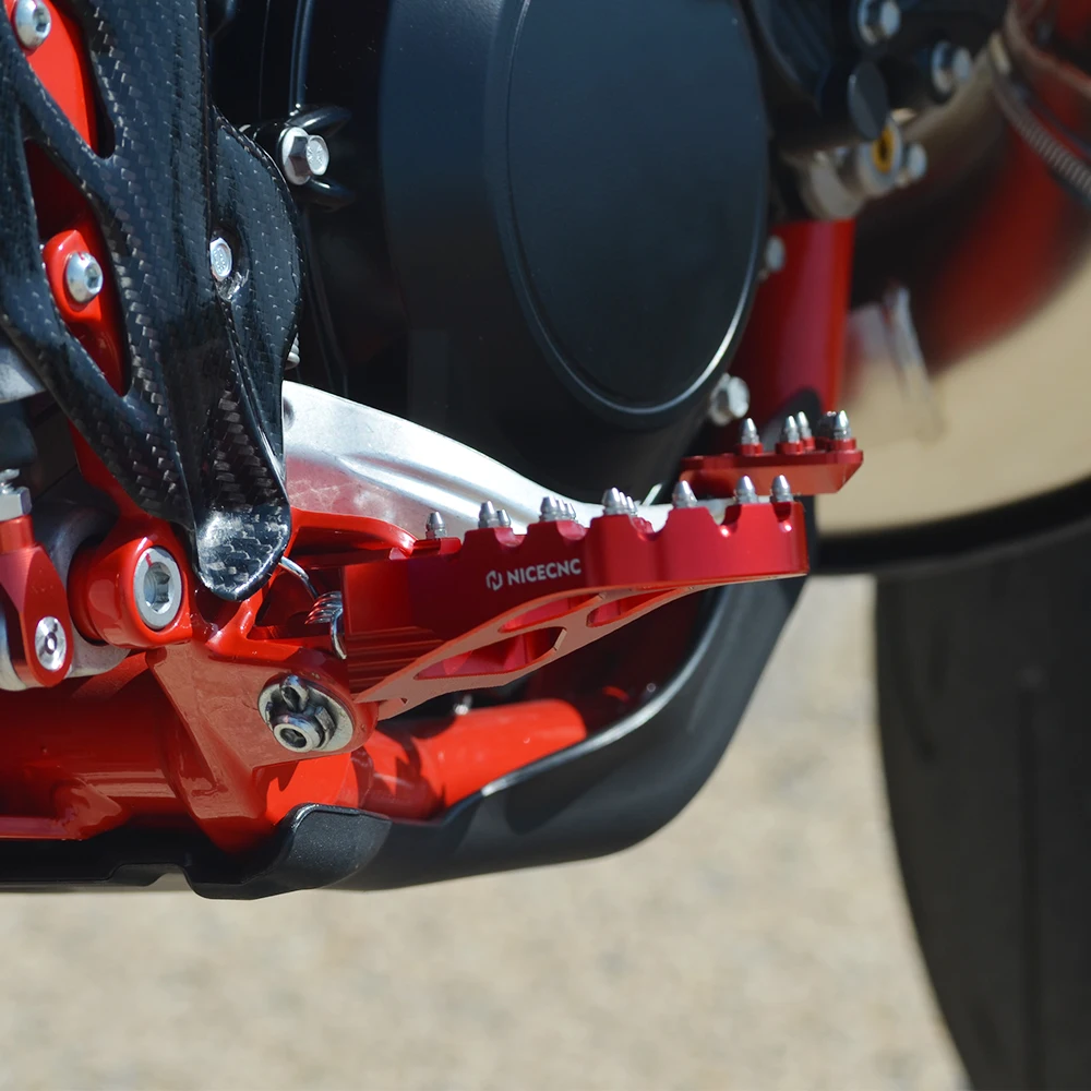 For Beta RR 300 Forged Aluminum Foot Pegs Footpeg Pedals FootRest RR 250 350 390 400 430 450 480 520 2020 2021 2022 2023 2024