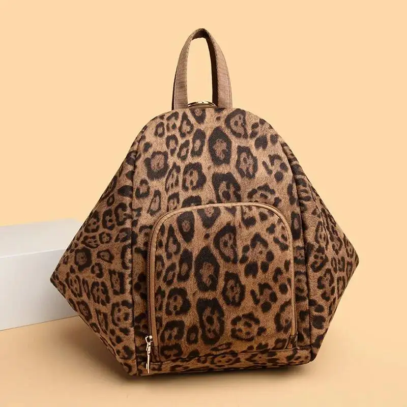 

Дорожная легкая новейшая ценная женская сумка с леопардовым принтом, уличная повседневная сумка, индивидуальный модный рюкзак для женщин