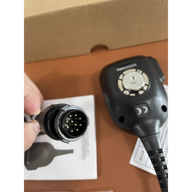 RMN5052A Microfono manuale per Motorola M8268 M8220 M8668 e altri walkie-talkie per auto Elettronica di consumo