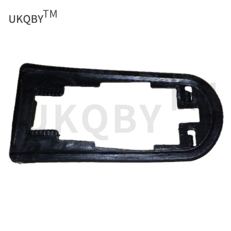 

Fo x 15 Wi ng ed Ti ge r 13 Outer Handle Decoration Cover Cushion 3M51R22042BC