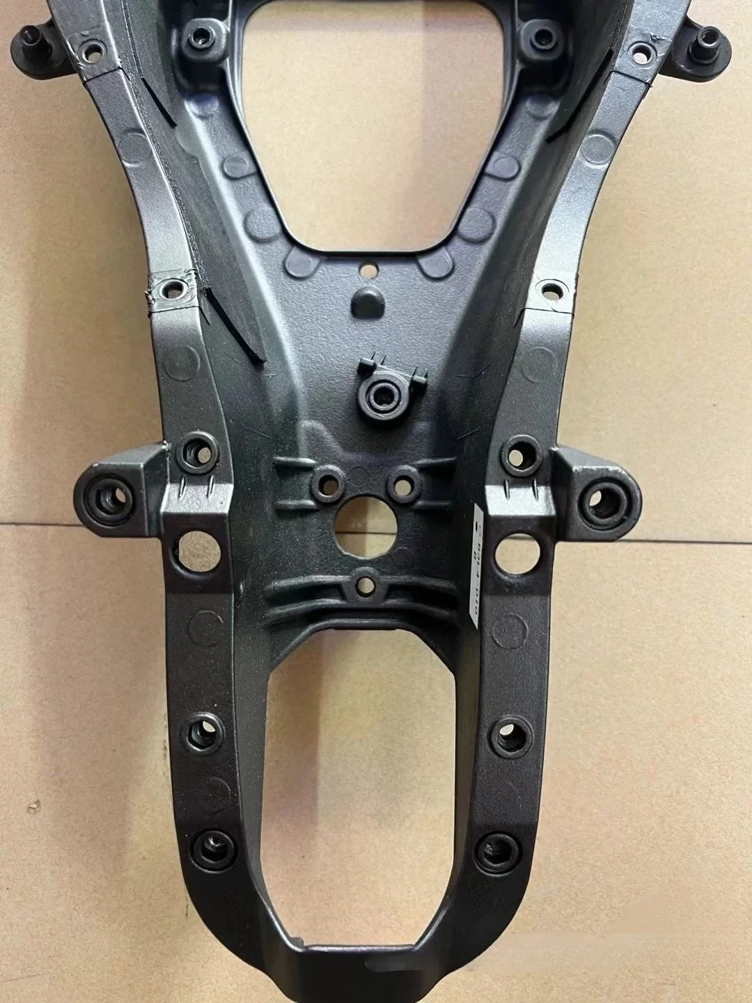 Peças originais da cremalheira traseira Novo 15-23 para subquadro Yamaha YZF-R1