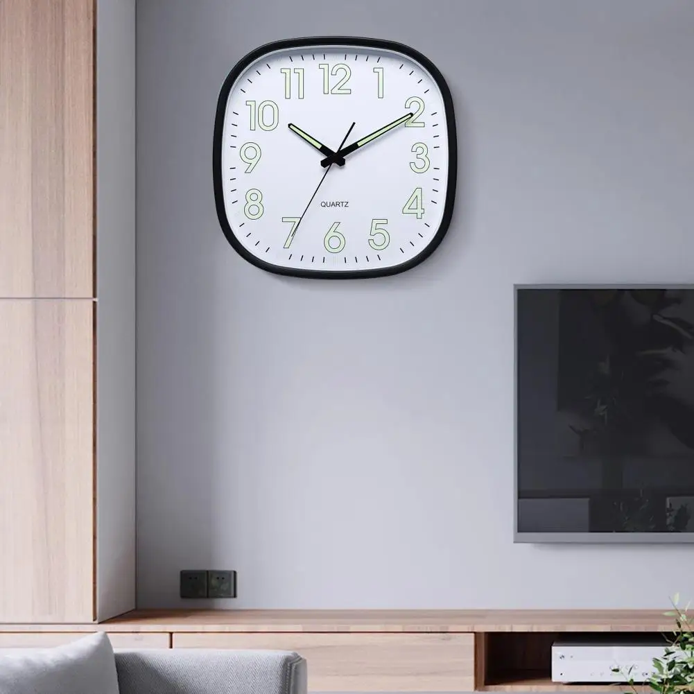 Energy-saving Battery-powered Wall Clock Modern Square Wall Clock with Silent Non-ticking Quartz Movement High for Bedroom