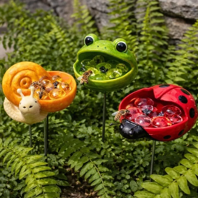 

Outdoor Garden Animal Feeder, Cute Animal-Shaped Feeder, Garden Stake, Yard Ornament Decorations Creativity