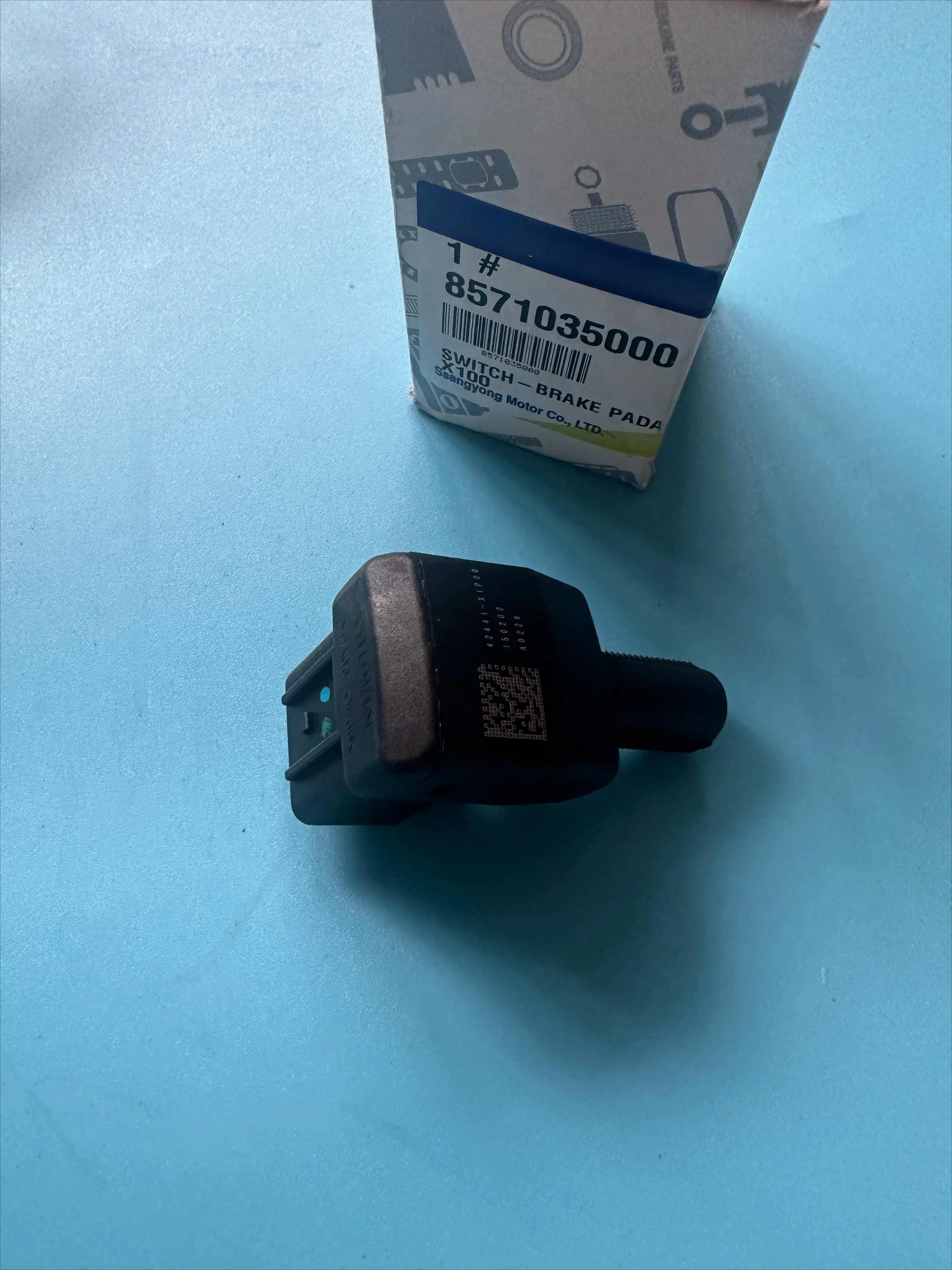 مفتاح ضوء الفرامل الأصلي 8571035000 لسيارة سانج يونج تيفولي/XLV