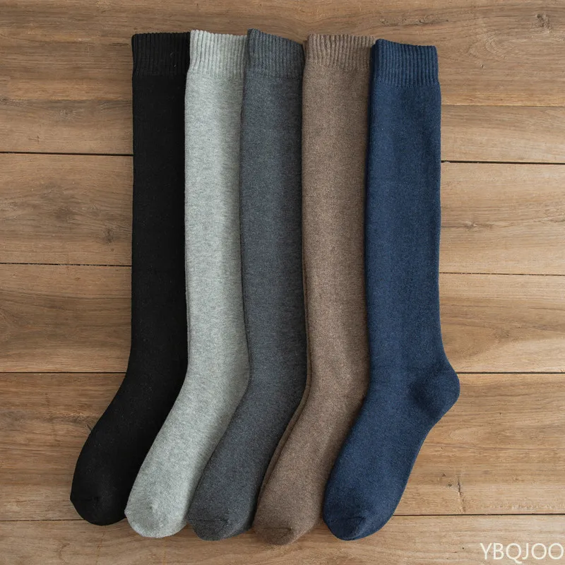 5 pasang kaos kaki panjang pria ukuran besar, kaos kaki betis tinggi untuk musim dingin dengan lapisan bulu tebal, kaos kaki katun panjang berumbai hangat untuk pria