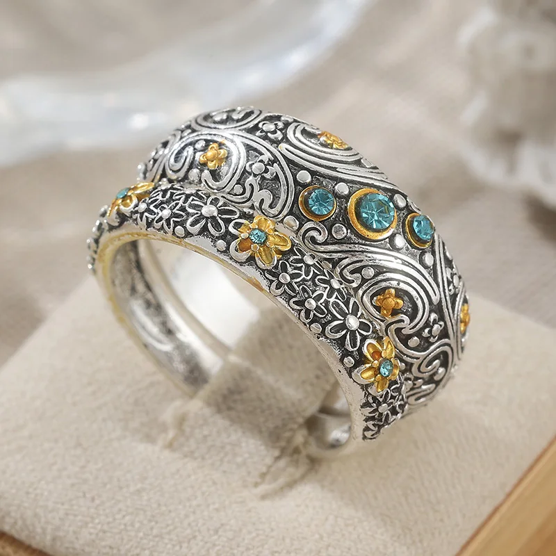 Vintage Inlaid Sea Blue CZ Flower Women's Ring Ethnic Two Color Hand Carving Daily Wear Party Jewelry Anniversary Gift