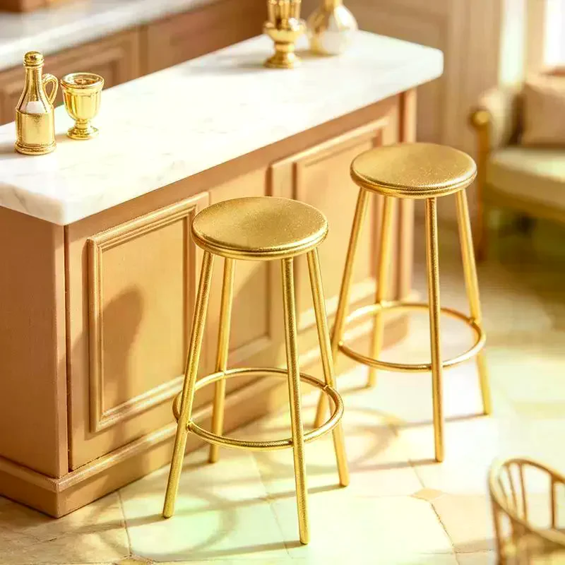 /Cna/1Pcs Dollhouse Kitchen Cafe Furniture Decoration 1:12 Scale Miniature Bar Stool Metal Round Chair Model