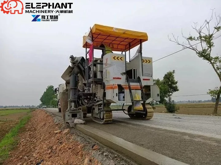 Curb Slipform Machine Seamless Monolithic Structure Integrated Vibration System Concrete Curb Paver for Landscape Bordering