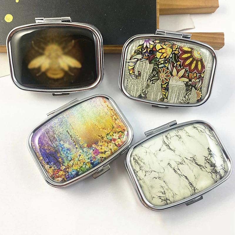 1 Uds. Cajas de pastillas de mariposa de Metal divididas, pastillero cuadrado, organizador portátil, estuche para medicamentos, divisores, pastillero, caja de joyería para dulces