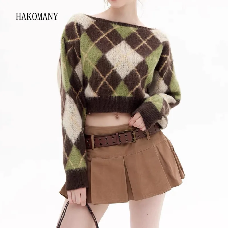 

2023 Women Off Shoulder Knitted Checkred Plaid Slash Collar Sweater Loose Knitwear Full Sleeve Short Jumper Knitwear Tops