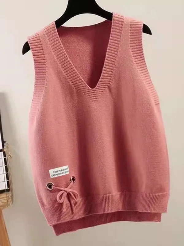 Women's Knitted Short Vest Spring Autumn Loose Large Size V-Neck Sweater Vest Fashionable Shoulderless Top Quality Material