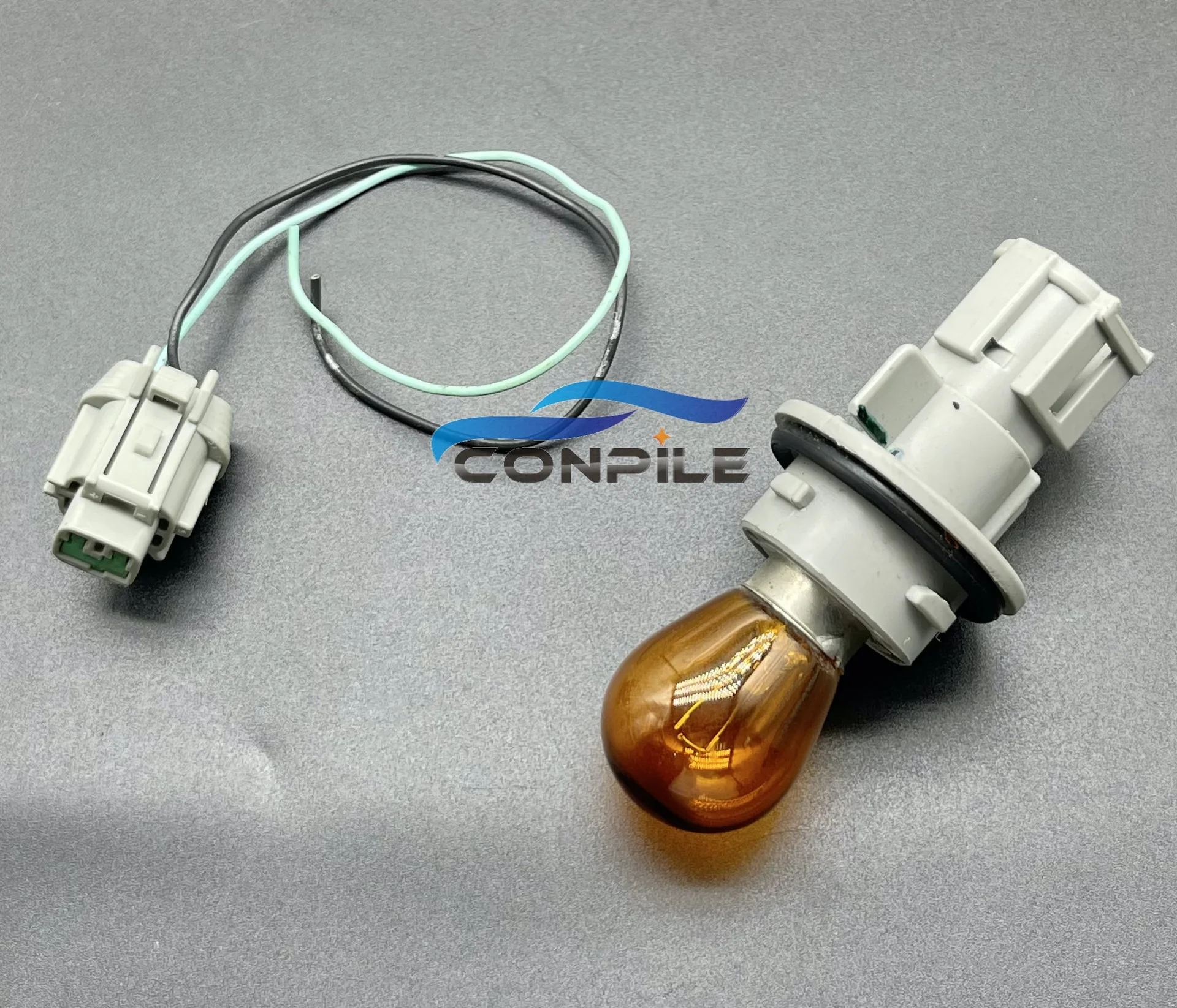 for Nissan 2004 sunny Sylphy Teana headlight turn signal brake light reversing tail lamp socket bulb plug