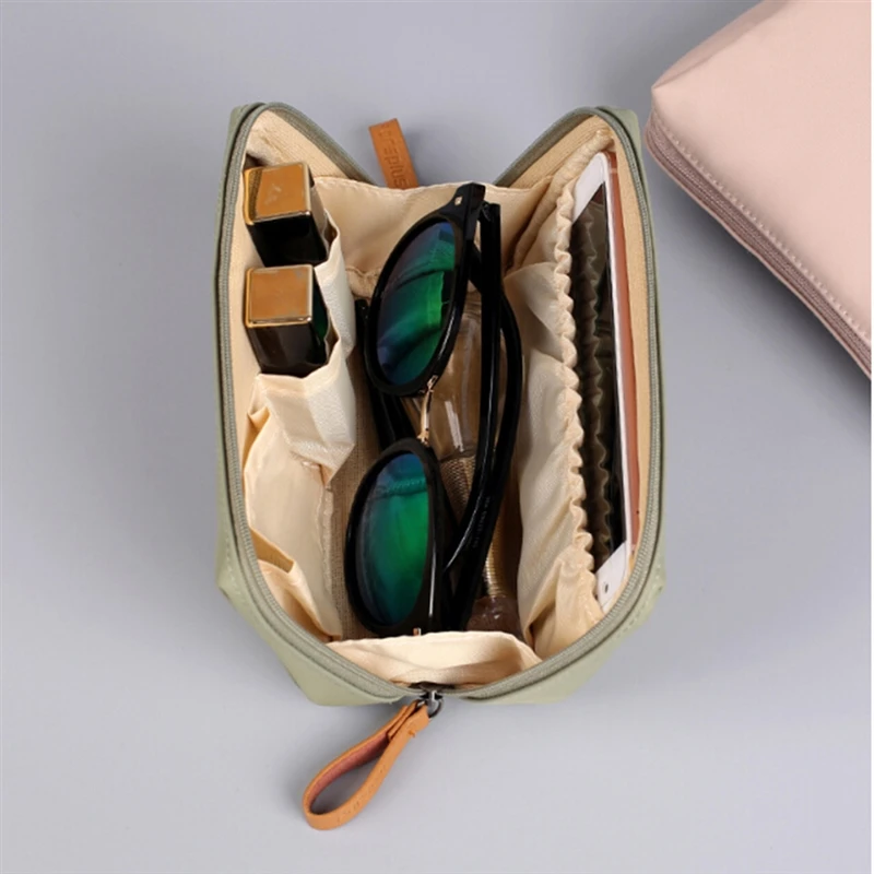 New Makeup Bag Simple Solid Color Cosmetic Bag for Women Pouch Toiletry Bag Waterproof Make Up Purses Case Hot Dropshipping