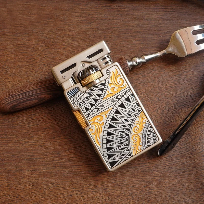 Grinding wheel  lighter, copper shell, weighted armor, mechanical sense, punk style, Mandala retro lighter