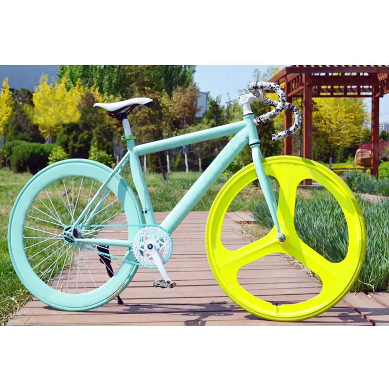 

27-inch 3 Spokes Fixed Gear Bikes Carbon Steel Single Speed Bicycle